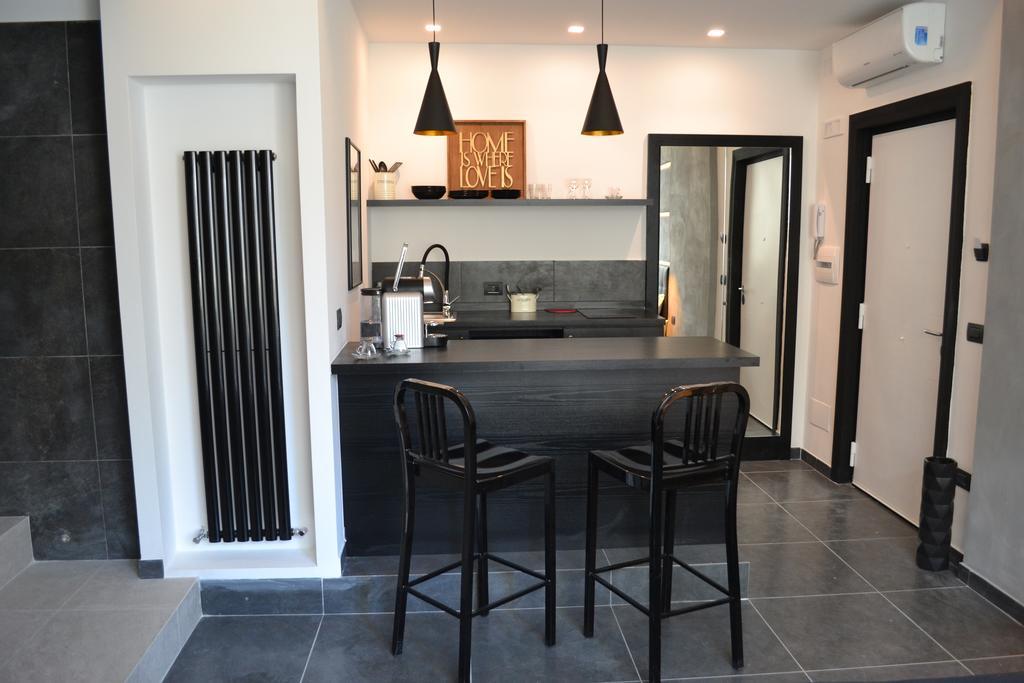 Muni Boutique Flat By Babylon Stay Napoli Ngoại thất bức ảnh