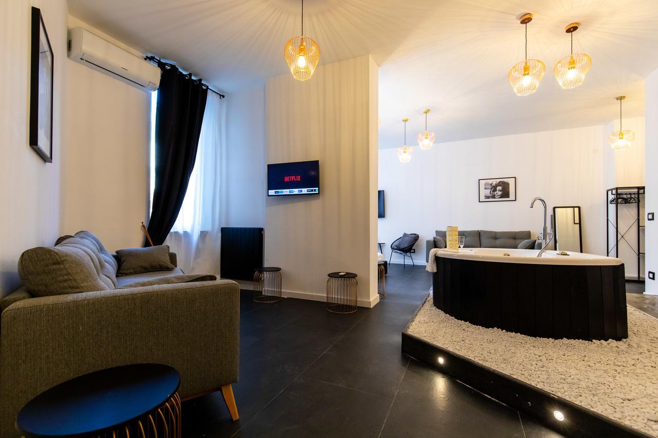Muni Boutique Flat By Babylon Stay Napoli Ngoại thất bức ảnh