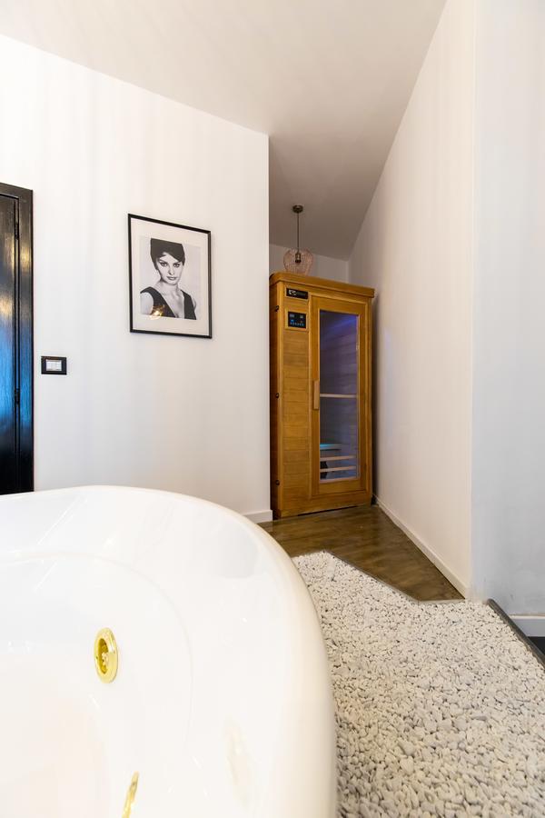 Muni Boutique Flat By Babylon Stay Napoli Ngoại thất bức ảnh